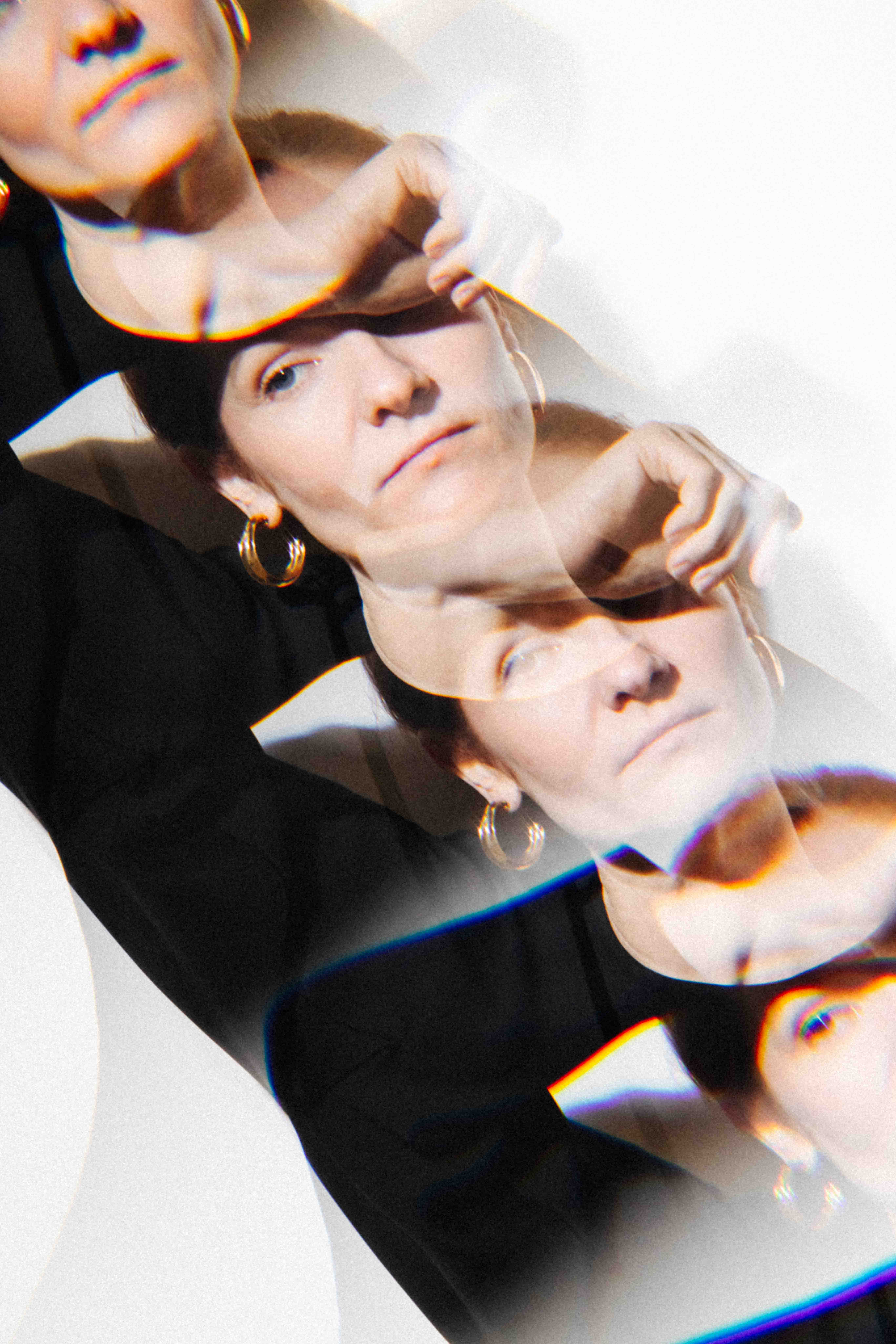 Lucie Sassiat Contact